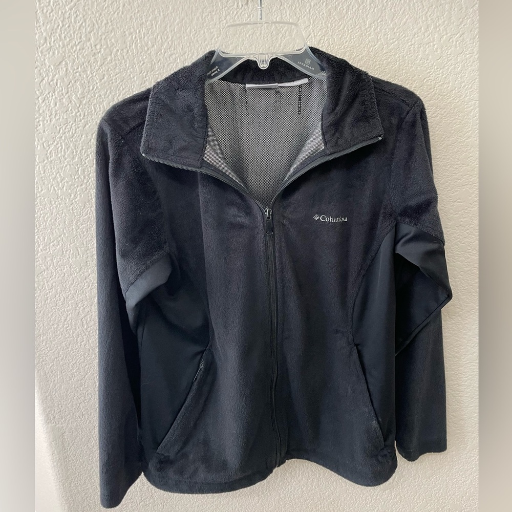 Columbia women’s black full front zip Jacket Medium